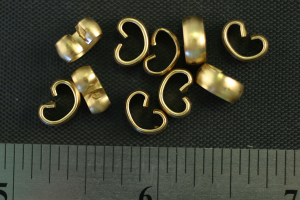 4pc VINTAGE STYLE RAW BRASS VICTORIAN DESIGN CONNECTOR FINDING LOT COS2-4